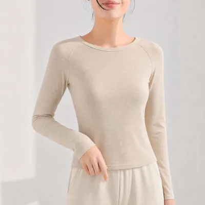 模特羊绒服装图6预览图
