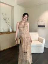 温柔风服装详情图示例图 1
