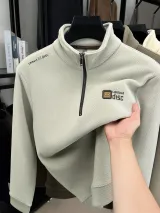 服装挂拍手抓图2示例图 1